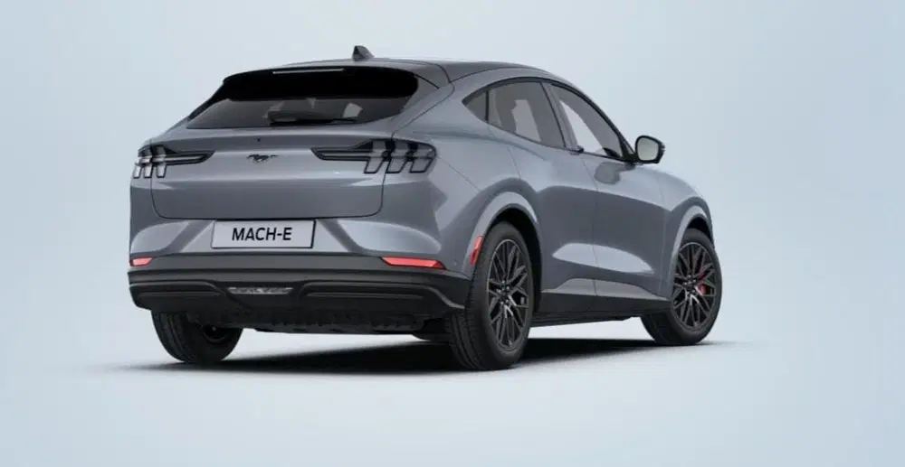 Ford Mustang Mach-E Extended Premium RWD 91 kWh 276pk uit 2025, foto 3