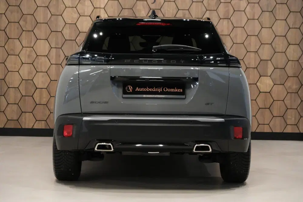 Peugeot 2008 1.2 PureTech 130 GT uit 2023, foto 4