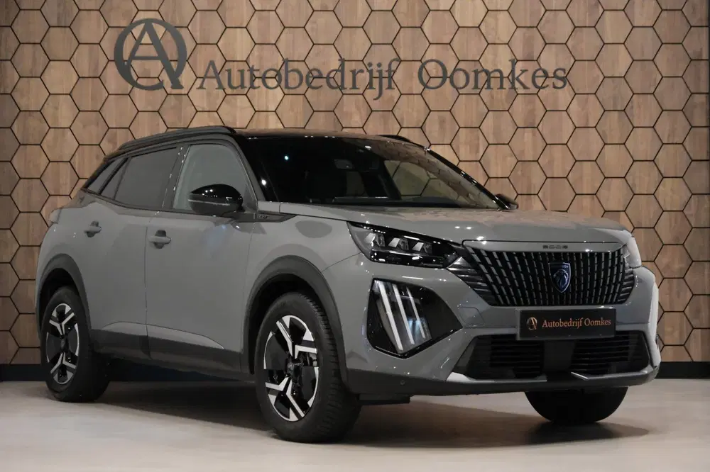 Peugeot 2008 1.2 PureTech 130 GT uit 2023, foto 8