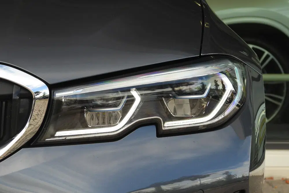 BMW 3-serie 318i High Executive Automaat uit 2021, foto 10