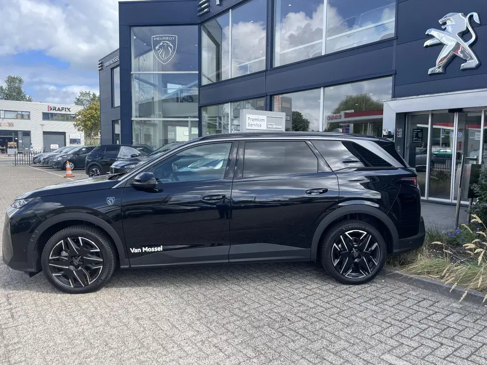 Peugeot 5008 1.2 Hybrid 145 GT 7p uit 2025, foto 3