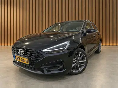 Hyundai i30 1.5 T-GDi MHEV camera uit 2026