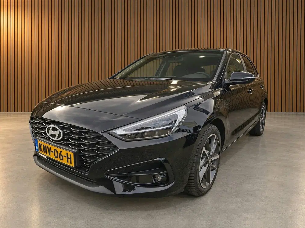 Hyundai i30 1.5 T-GDi MHEV camera uit 2026, foto 3