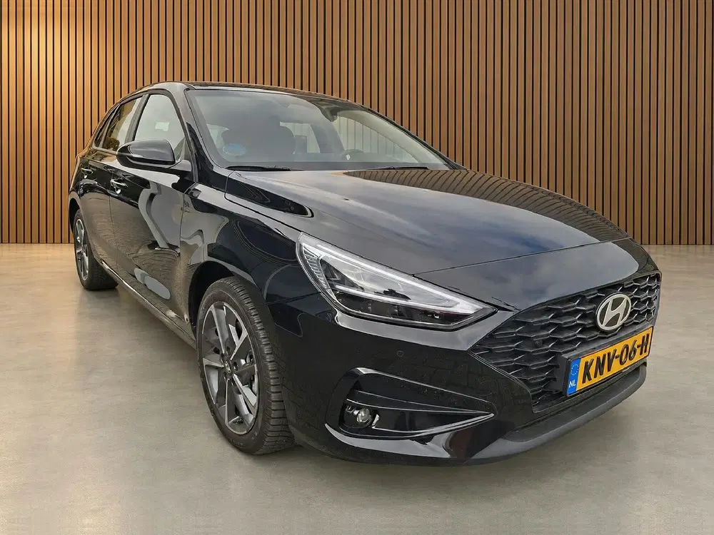 Hyundai i30 1.5 T-GDi MHEV camera uit 2026, foto 4