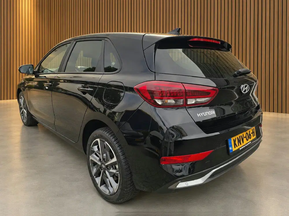 Hyundai i30 1.5 T-GDi MHEV camera uit 2026, foto 5