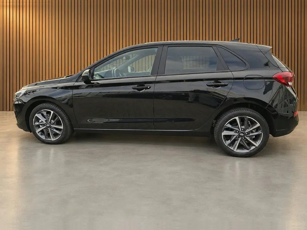 Hyundai i30 1.5 T-GDi MHEV camera uit 2026, foto 8
