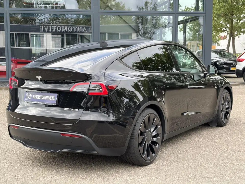 Tesla Model Y Performance AWD 75 kWh SOH 92% RIJKLAAR GE uit 2023, foto 4