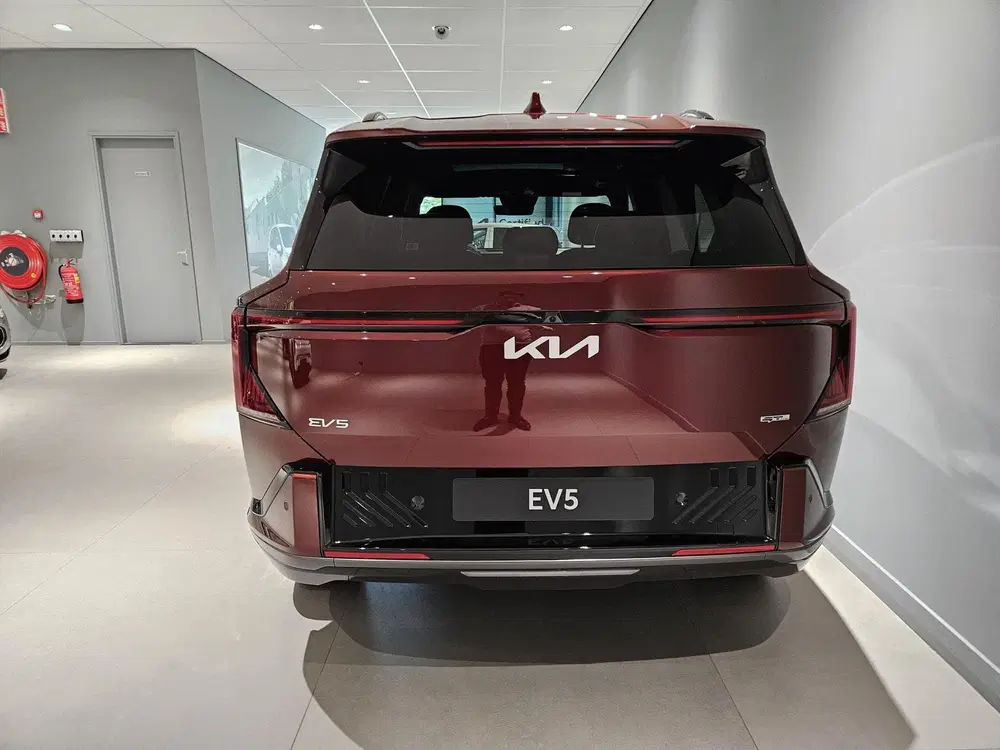 Kia EV5 81 uit 2026, foto 5