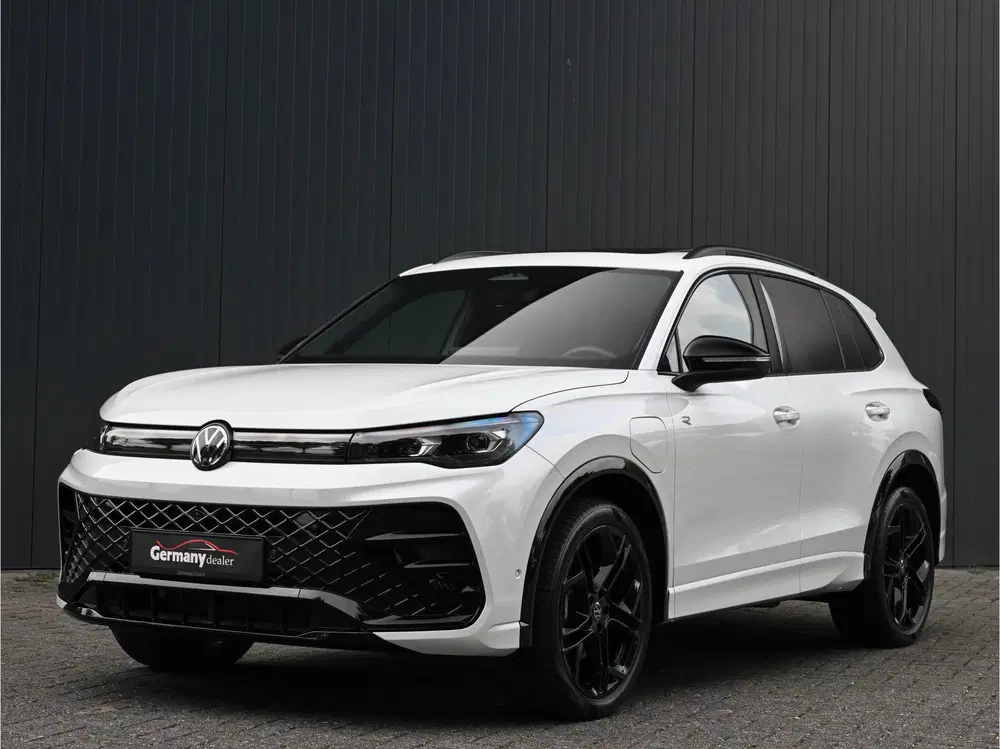 Volkswagen Tiguan 272pk 1.5 eHybrid R-Line Pano Tr-haak IQ-l uit 2025, foto 14