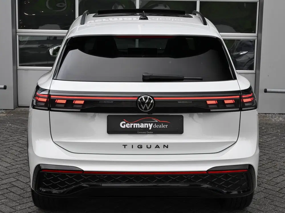 Volkswagen Tiguan 272pk 1.5 eHybrid R-Line Pano Tr-haak IQ-l uit 2025, foto 7