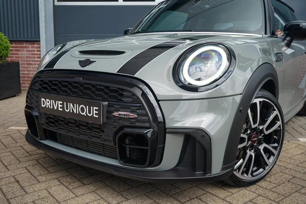 Mini John Cooper Works Cooper S 2.0 John Cooper Works uit 2022, foto 2