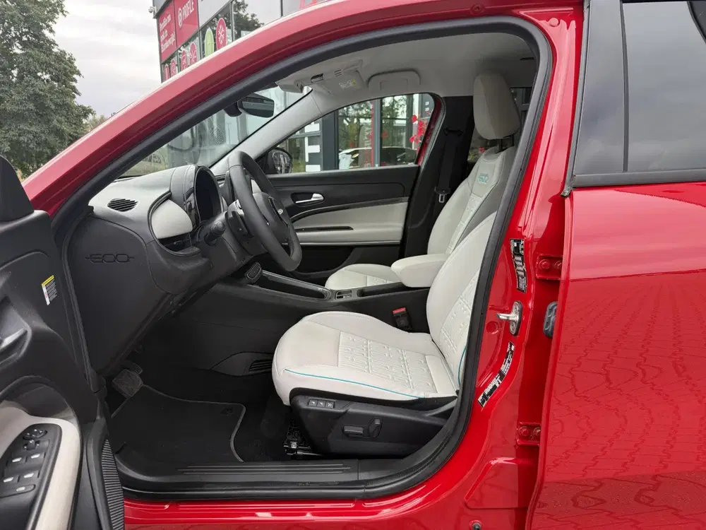 Fiat 600 1.2 Hybrid La Prima *ACC & Massage* uit 2025, foto 9