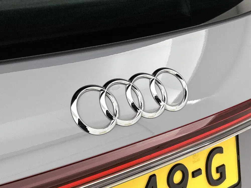 Audi Q4 e-tron 45 quattro Edition 82 kWh uit 2025, foto 8