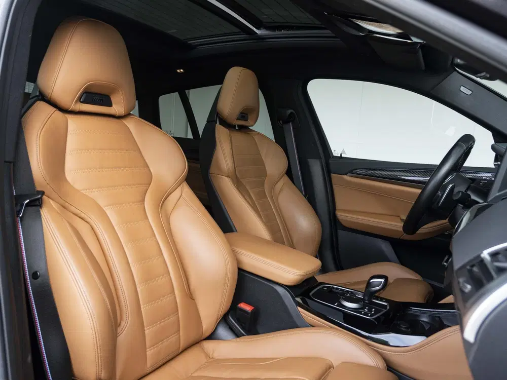 BMW X4 M40i uit 2023, foto 4