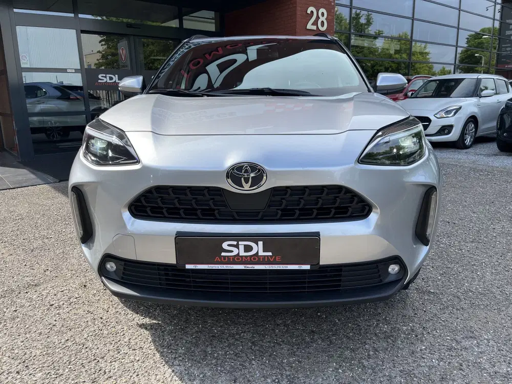 Toyota Yaris Cross 1.5 Hybrid 115 First Edition uit 2025, foto 10