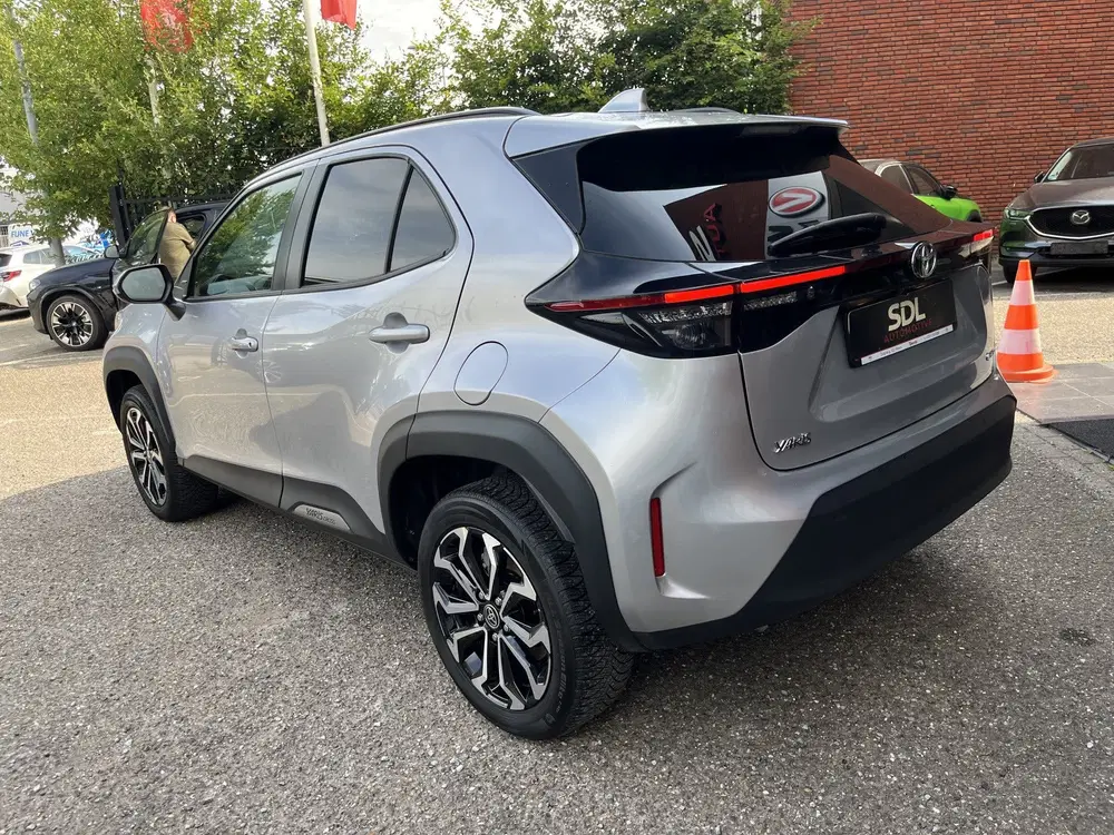 Toyota Yaris Cross 1.5 Hybrid 115 First Edition uit 2025, foto 4