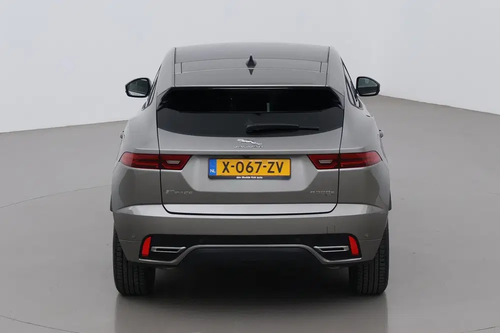 Jaguar E-Pace P300e R-Dynamic SE uit 2024, foto 9