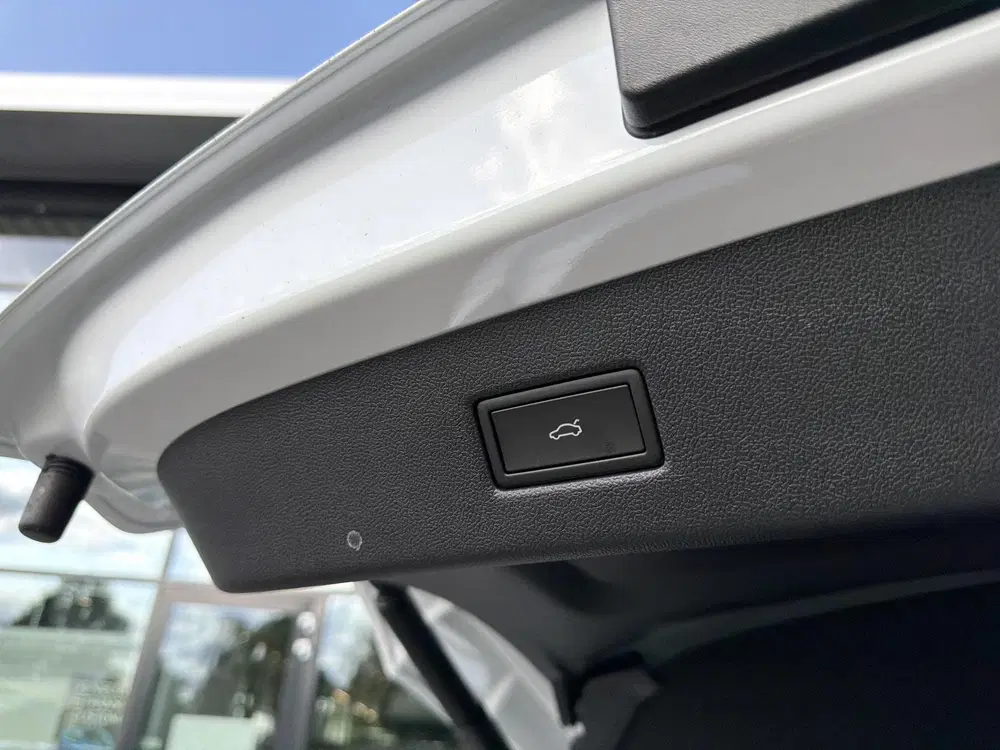 Ford Explorer Premium Extended Range RWD 79 kWh uit 2026, foto 8