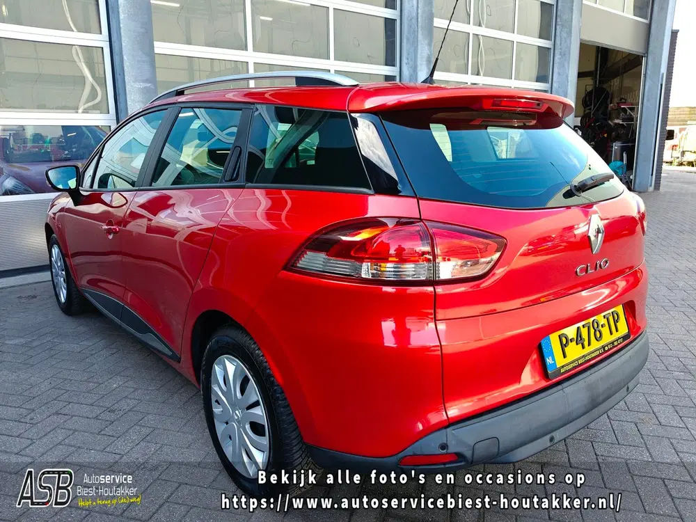 Renault Clio 0.9 TCe Limited uit 2020, foto 10
