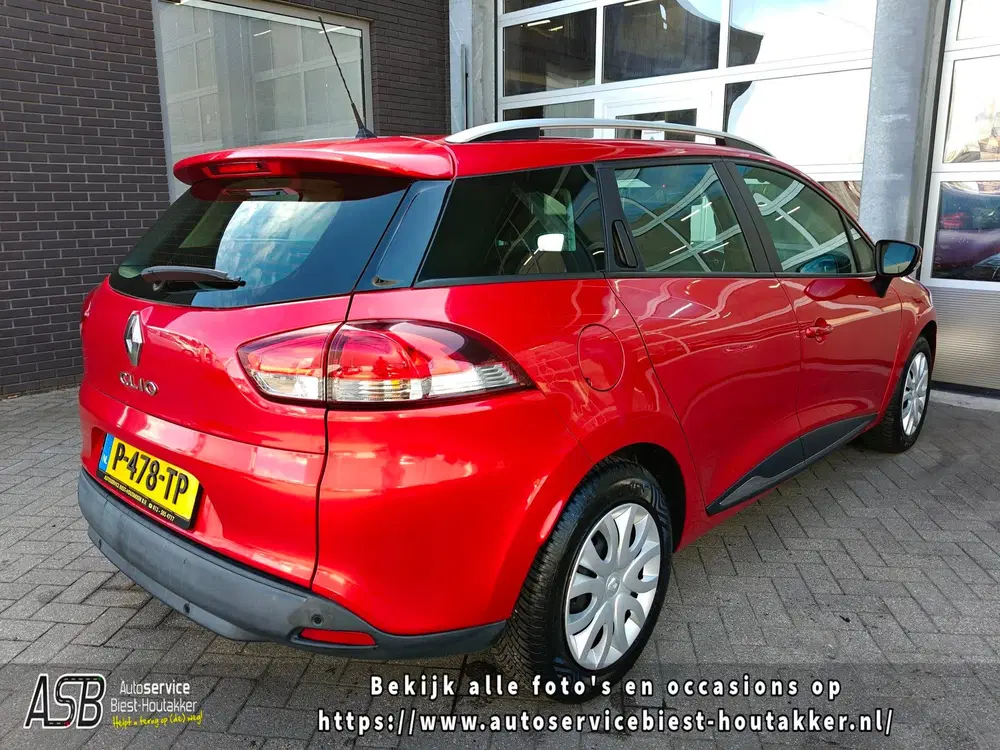 Renault Clio 0.9 TCe Limited uit 2020, foto 8