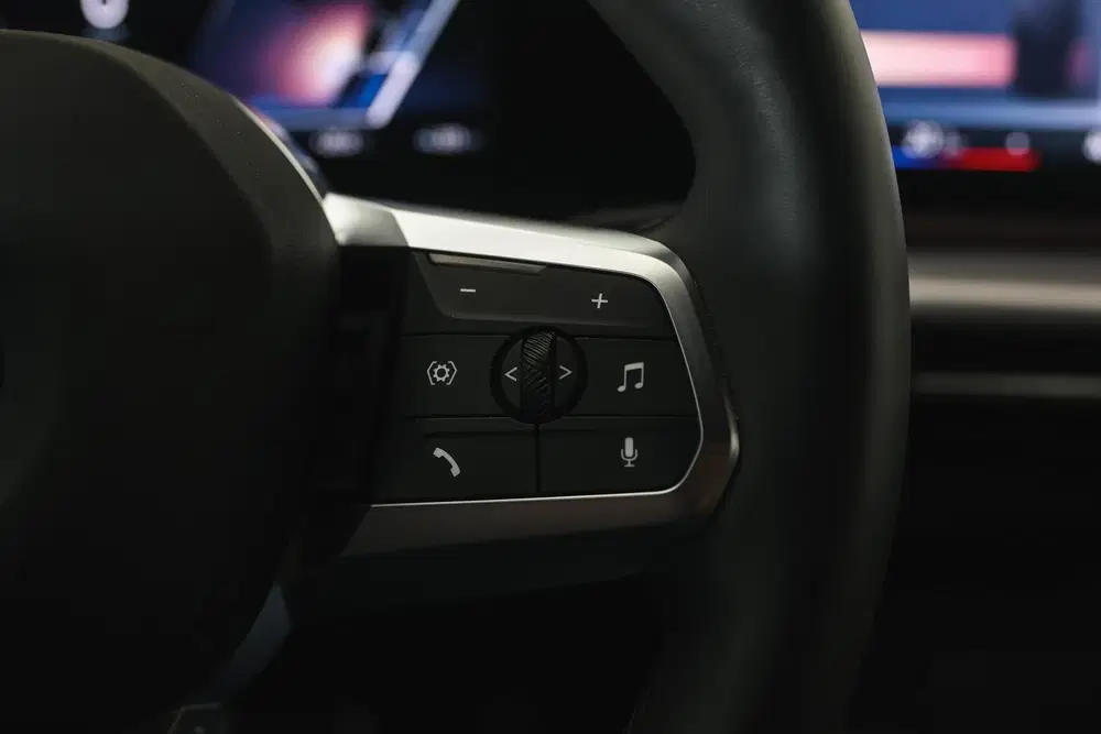 BMW iX2 xDrive30 M Sport uit 2025, foto 13