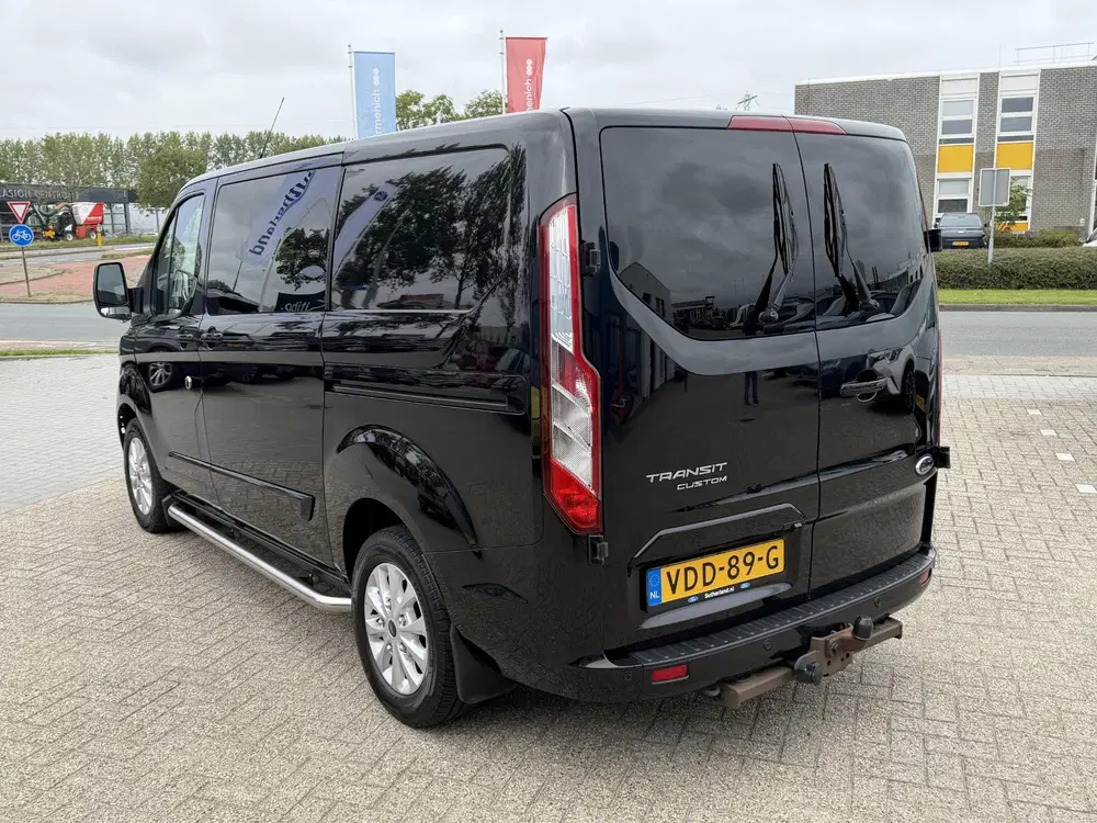 Ford Transit Custom 300 2.0 TDCI L1H1 Limited DC 130pk uit 2019, foto 5