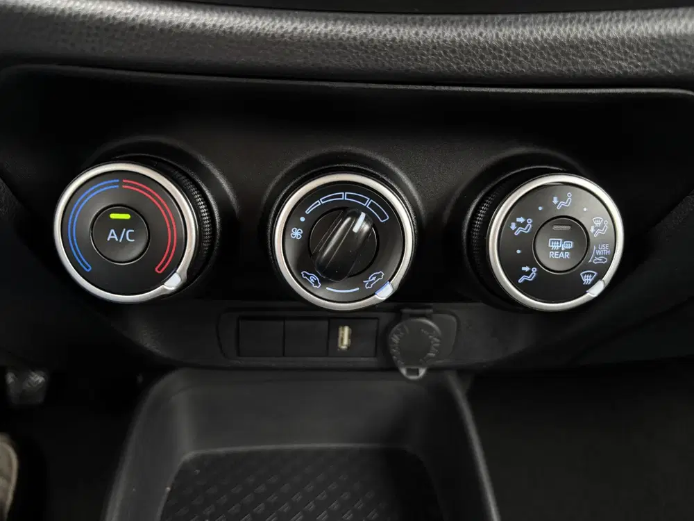 Toyota Aygo X 1.0 VVT-i MT Play uit 2022, foto 3