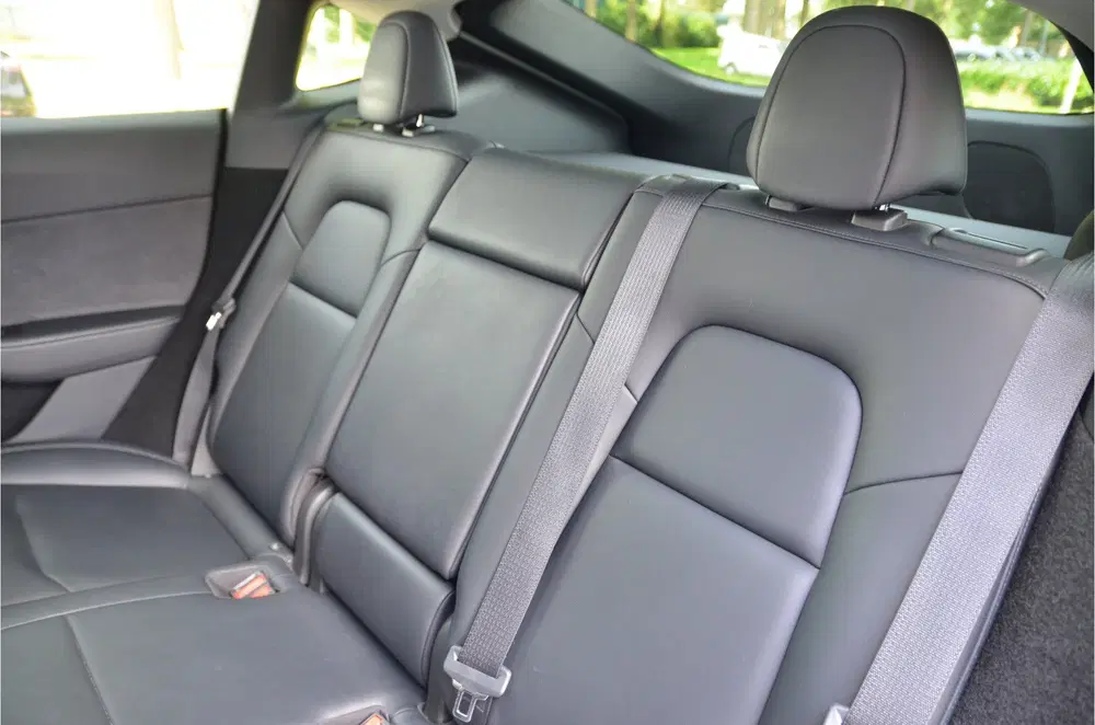 Tesla Model Y RWD 58 kWh Autopilot3.0 uit 2023, foto 14