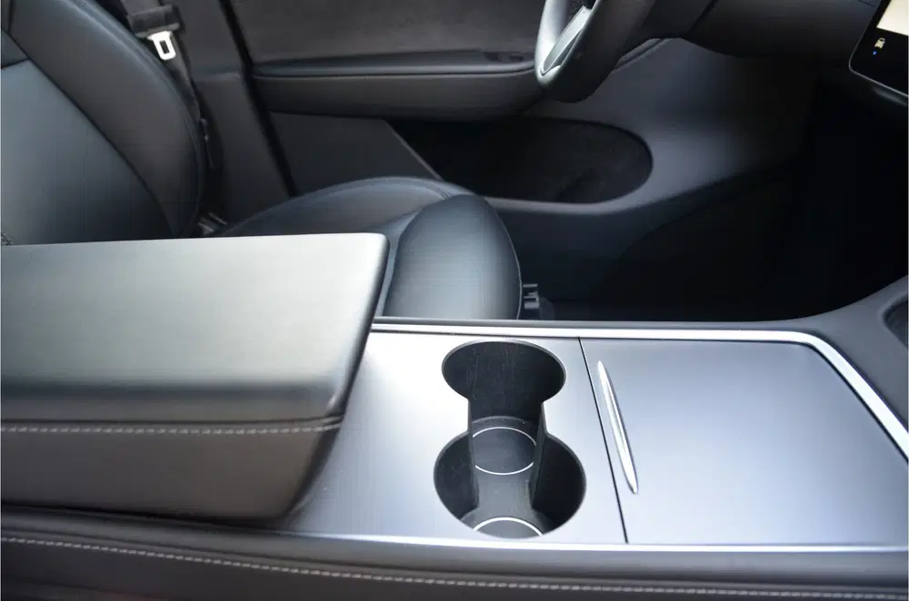 Tesla Model Y RWD 58 kWh Autopilot3.0 uit 2023, foto 5