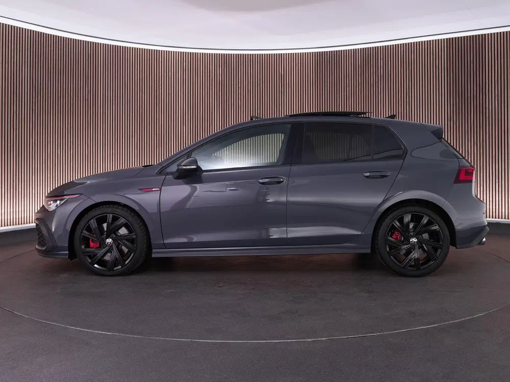 Volkswagen Golf 2.0 245pk TSI uit 2024, foto 11