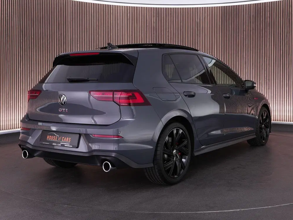 Volkswagen Golf 2.0 245pk TSI uit 2024, foto 2