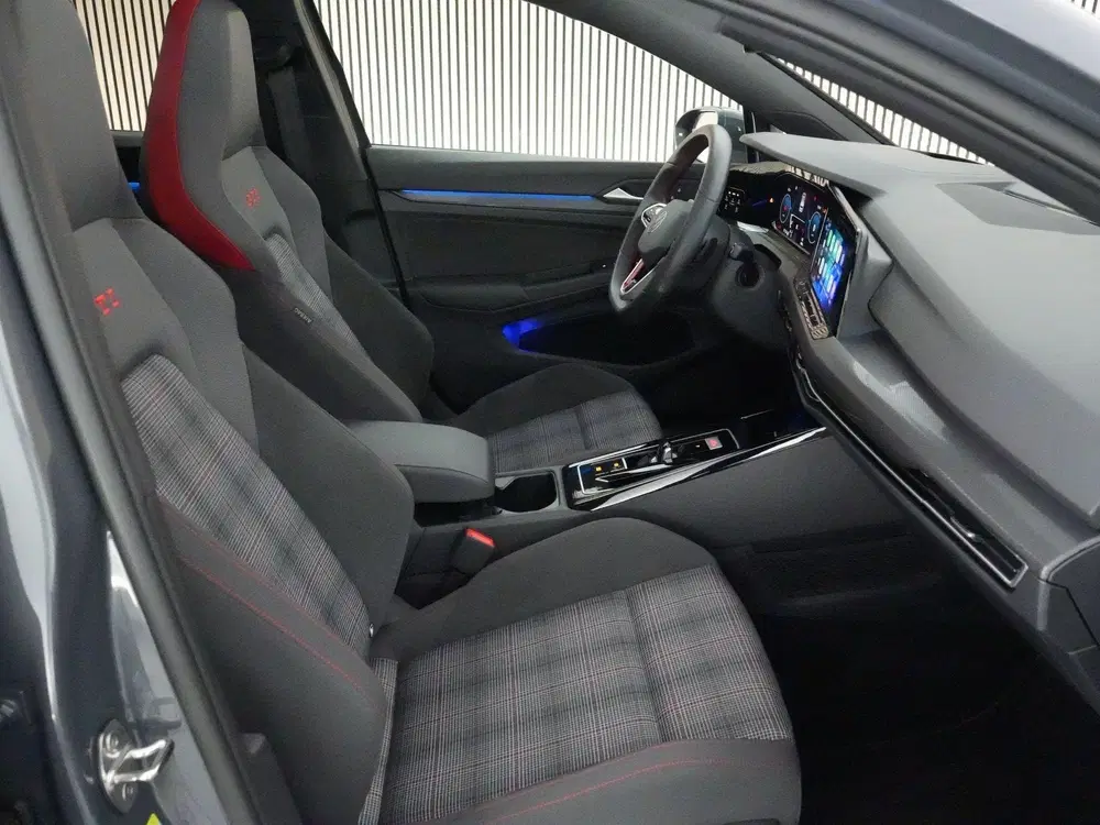 Volkswagen Golf 2.0 245pk TSI uit 2024, foto 9