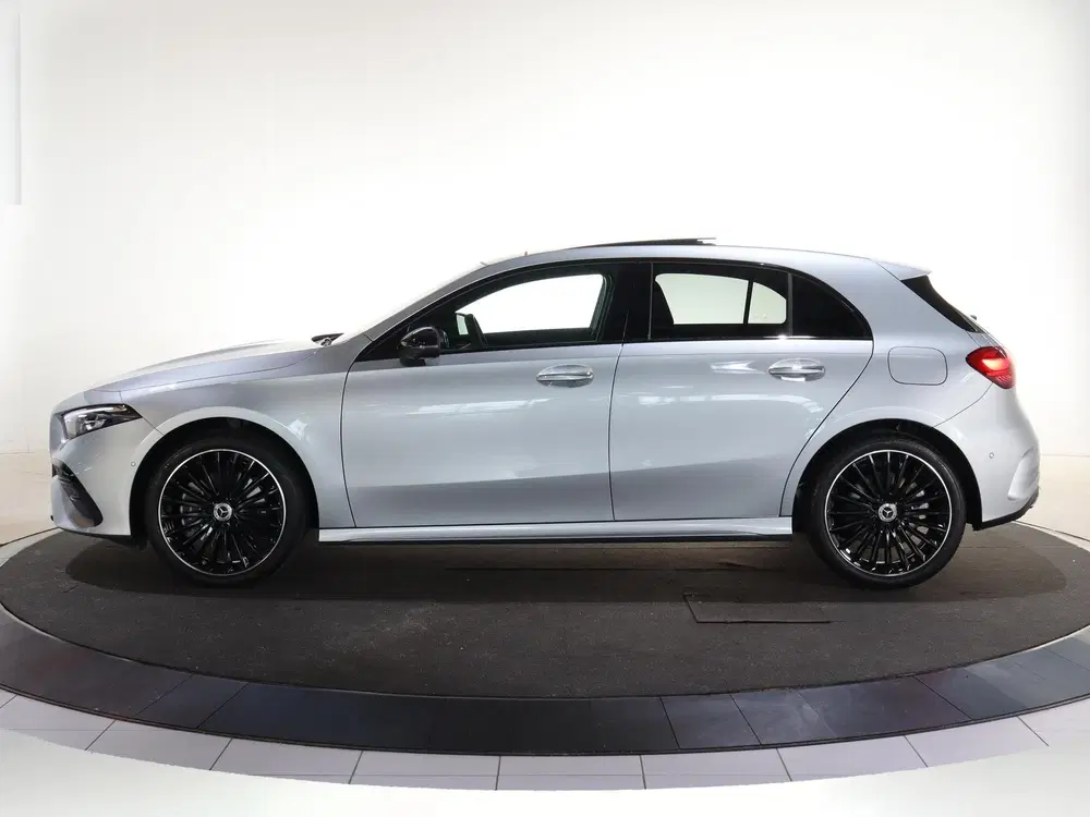 Mercedes-Benz A-Klasse 250e Business Solution AMG uit 2026, foto 5