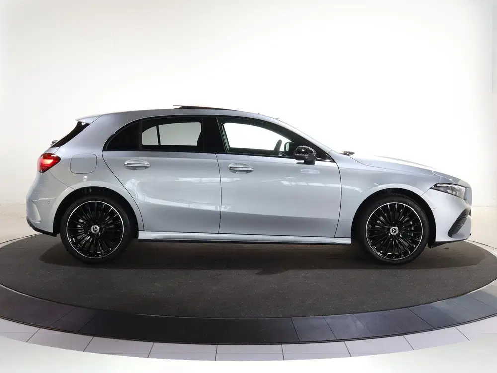 Mercedes-Benz A-Klasse 250e Business Solution AMG uit 2026, foto 6