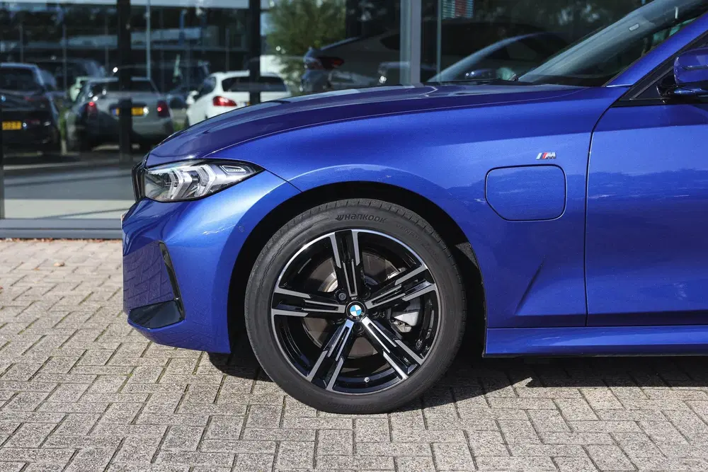 BMW 3-serie 330e M Sport Automaat uit 2026, foto 5