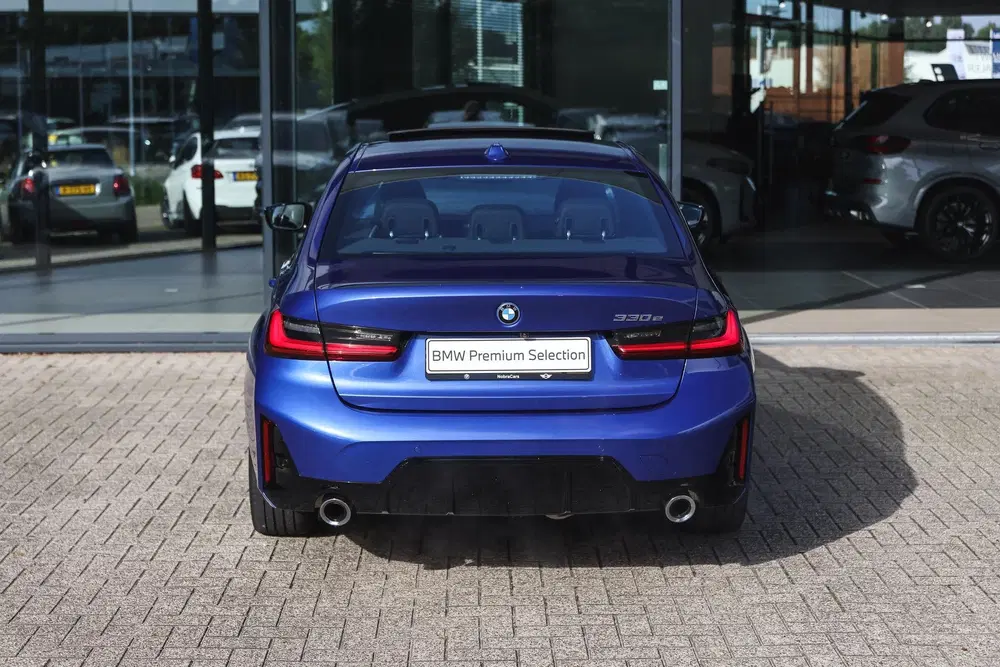 BMW 3-serie 330e M Sport Automaat uit 2026, foto 7