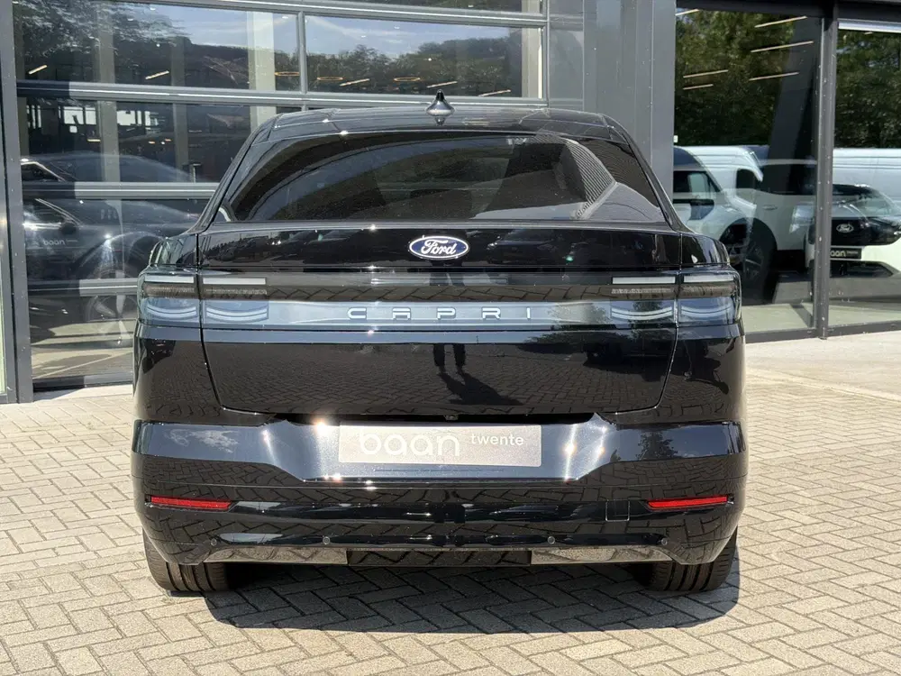 Ford Capri Select Extended Range RWD 79 kWh uit 2026, foto 4