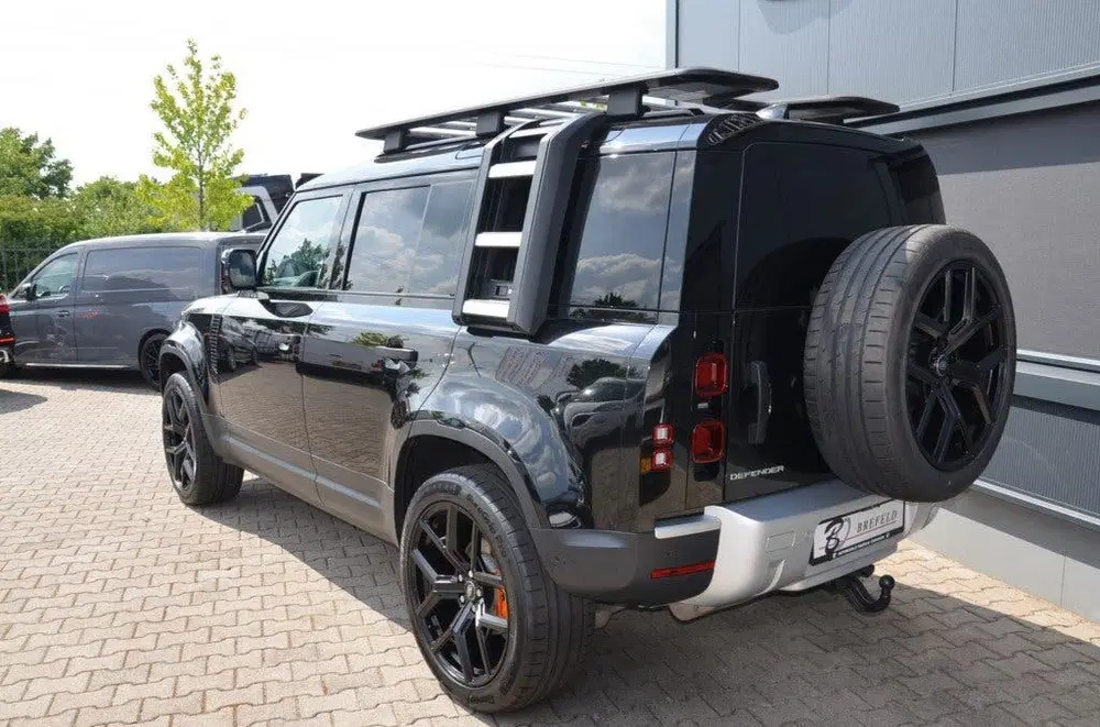 Land Rover Defender 3.0 D250 110 MHEF ***BPM VRIJ*** 6CYL uit 2023, foto 3