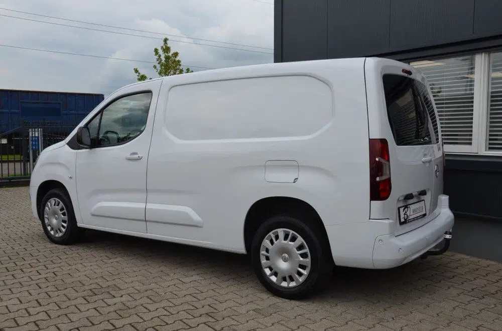 Opel Combo 1.5dCi L2130PK Heavy Duty Automaat uit 2024, foto 3