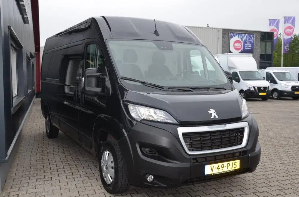 Peugeot Boxer 2.2 HDI L3H2 uit 2022, foto 4