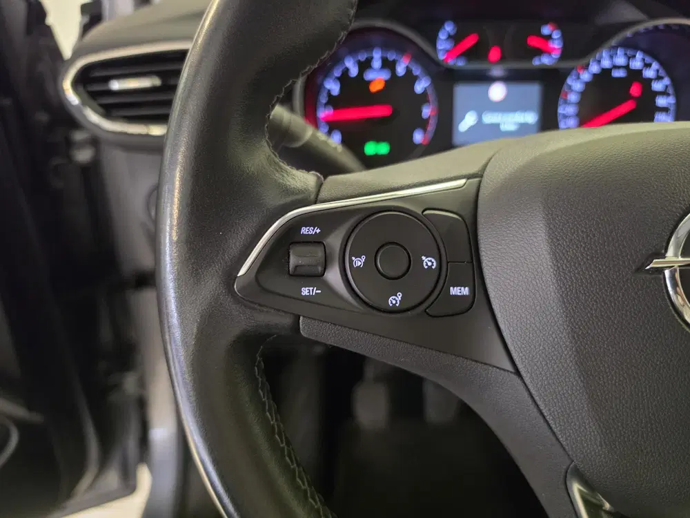 Opel Crossland 1.2 Turbo Elegance uit 2021, foto 4