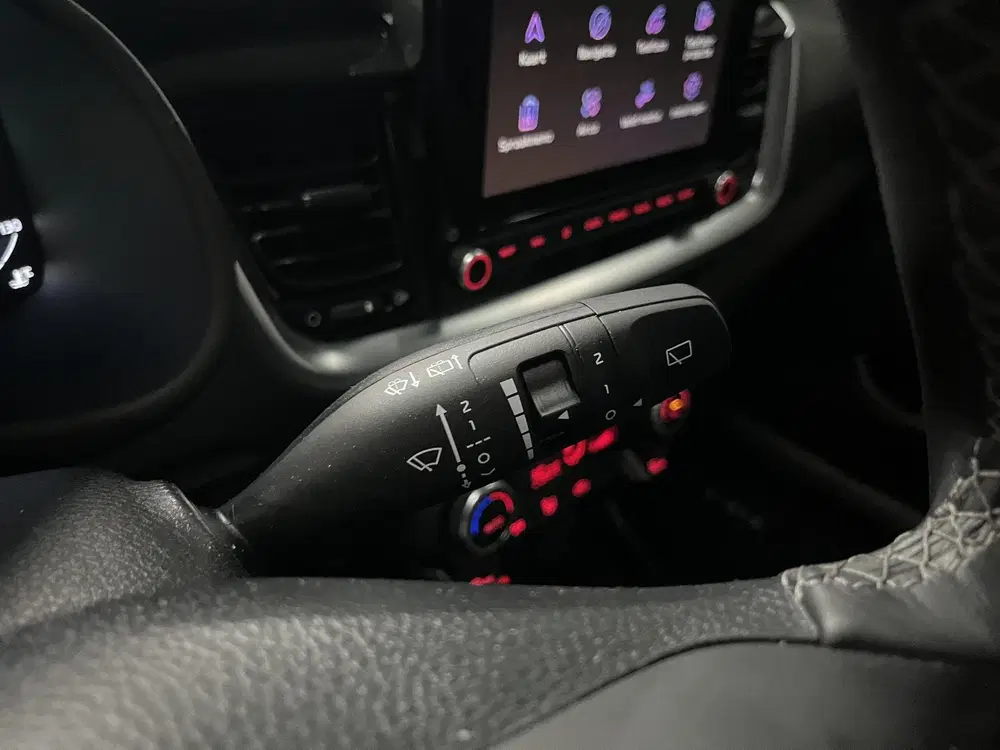Kia Stonic 1.0 T-GDi MHEV DynamicLine uit 2025, foto 10