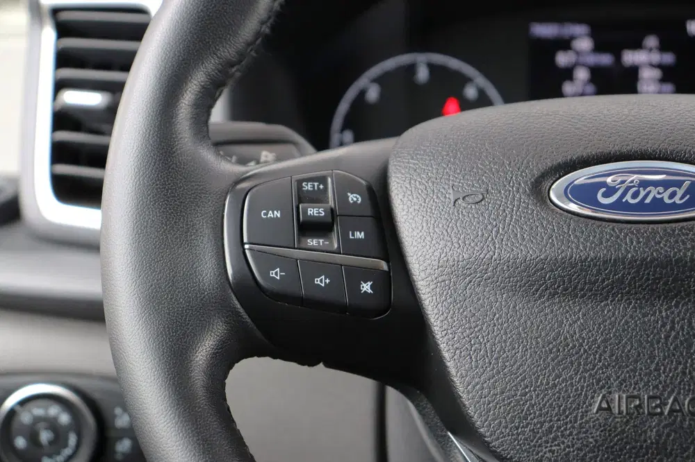 Ford Transit Custom 320 2.0 TDCI L2H1 Limited DC uit 2019, foto 11