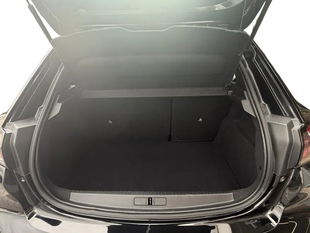Peugeot 208 1.2 PureTech Active uit 2020, foto 8