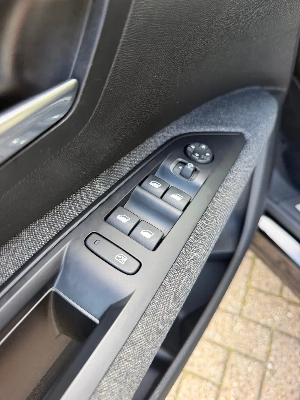 Peugeot 5008 1.2 PureTech Style Airco Cruise Lmv Navi uit 2023, foto 9