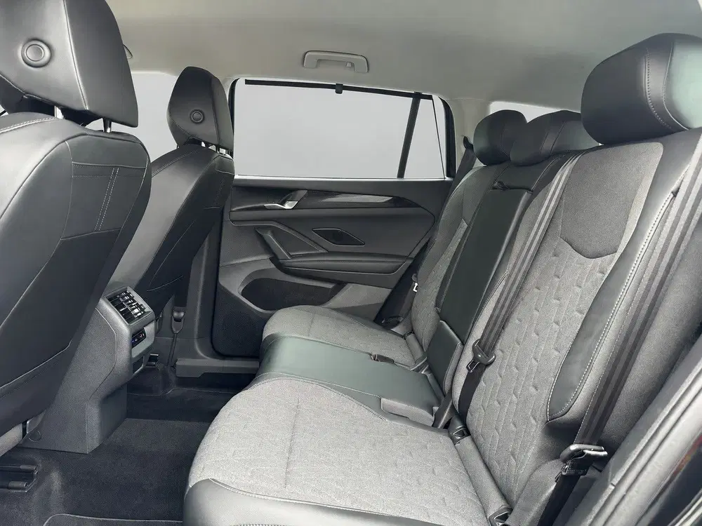 Volkswagen Tayron 1.5 eHybrid 204PK DSG LIFE TREKHAAK uit 2025, foto 14