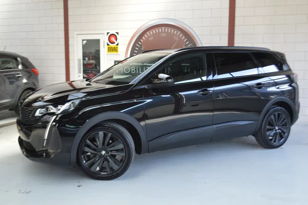 Peugeot 5008 181PK GT-BLACKLINE uit 2021, foto 4