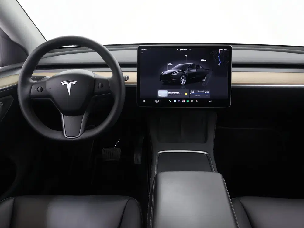 Tesla Model Y RWD 58 kWh uit 2022, foto 8