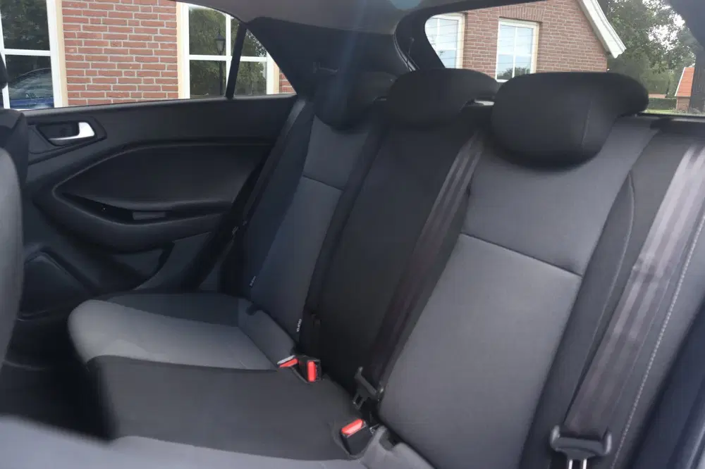 Hyundai i20 1.0 T-GDI Comfort uit 2019, foto 11