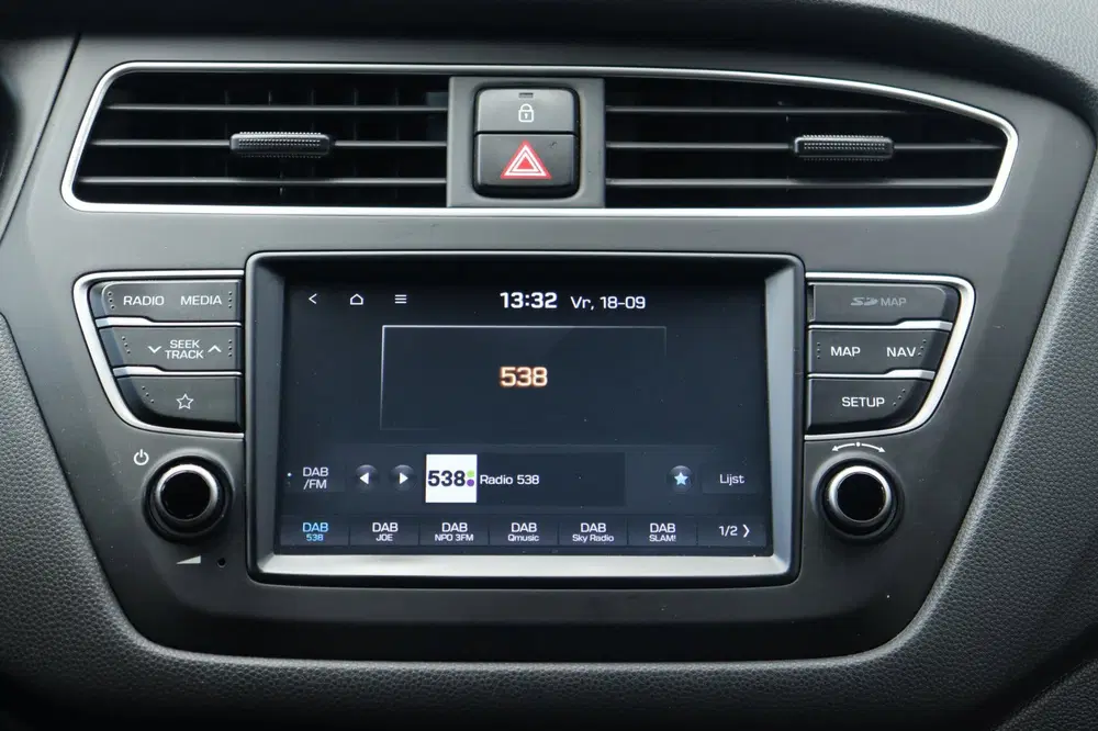 Hyundai i20 1.0 T-GDI Comfort uit 2019, foto 15